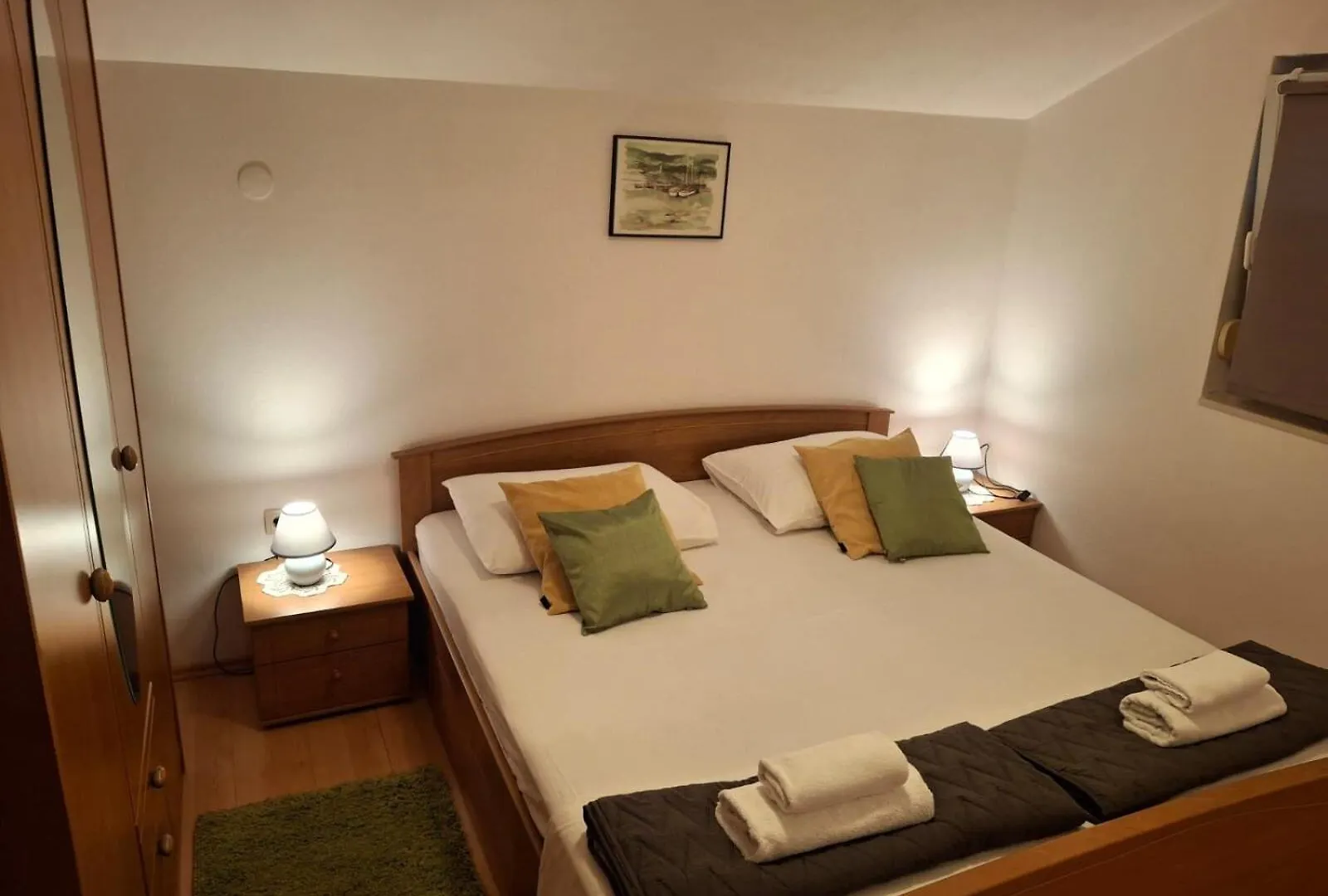 Apartments Akustik Sveti Filip i Jakov 0*,  Croacia