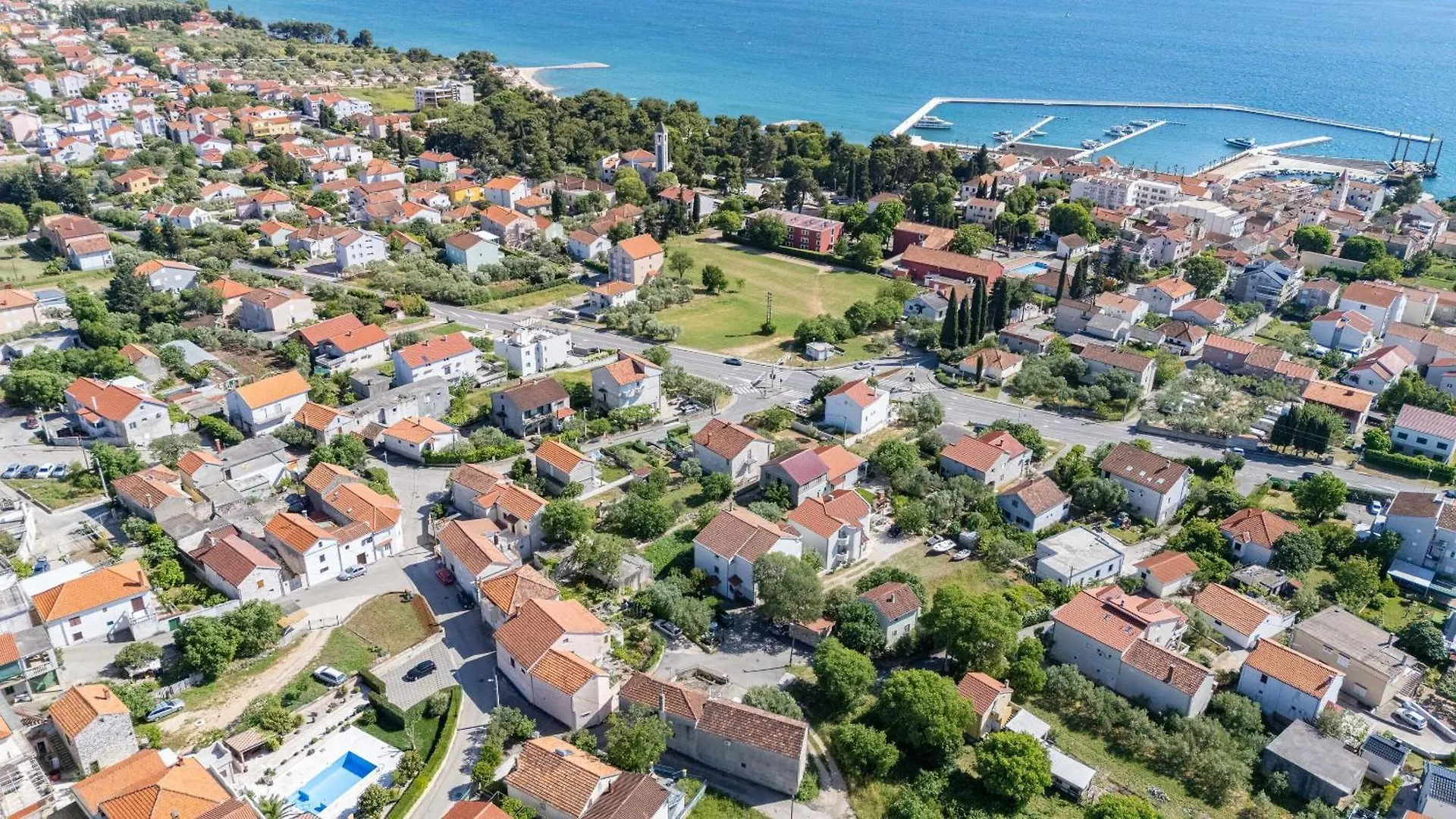 Apartments Akustik Sveti Filip i Jakov